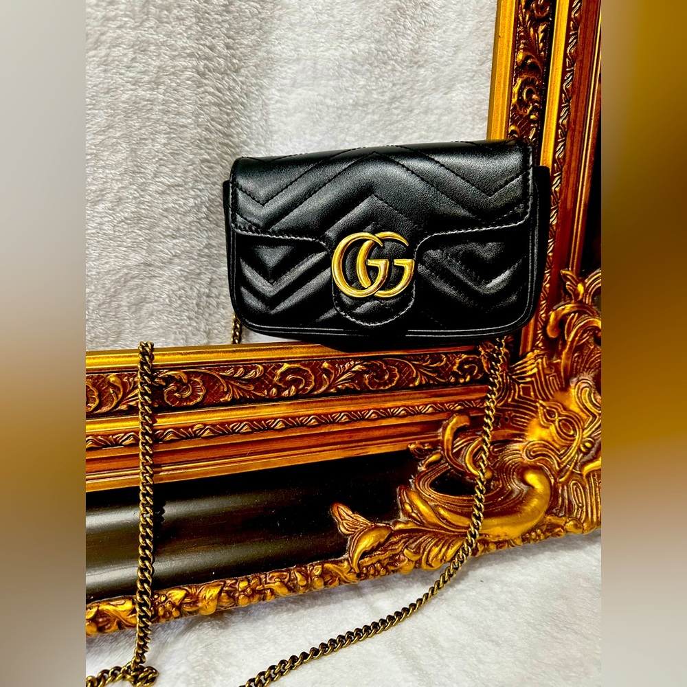 Gucci Marmont Super Mini Crossbody